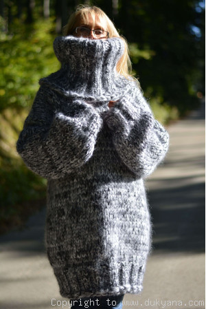 Super chunky wool and mohair sweater in white gray mix