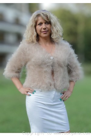 Cropped mohair sweater-bolero to custom colour