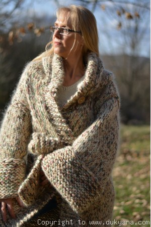 Chunky hooded cardigan in earthly shades