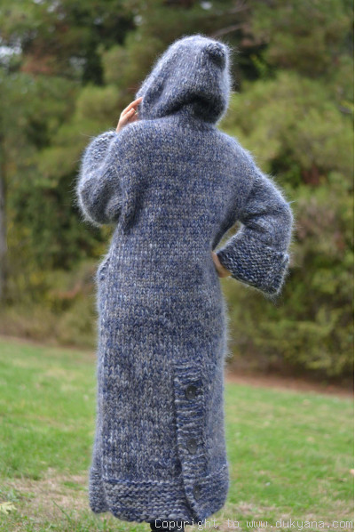 Chunky and thick long mohair cardigan in gray mix