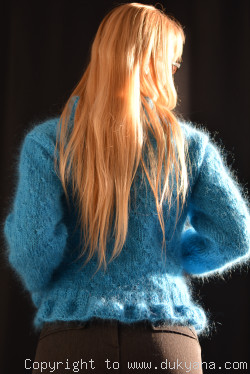 Ruffled cropped mohair cardigan in turquoise