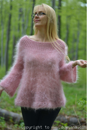 Off-shoulder summer mohair sweater in faded pink