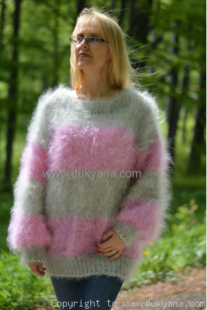 Oversized striped mohair sweater loosely knitted in gray and pink