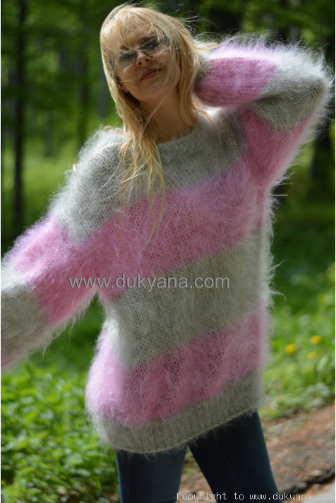 Slouchy sale mohair sweater