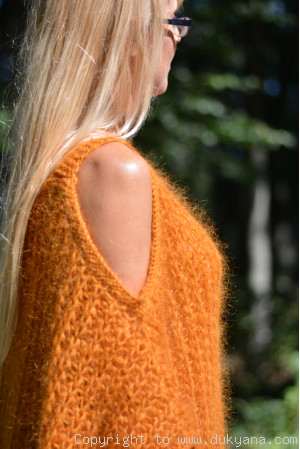 Balloon summer mohair sweater with straps in pumpkin orange