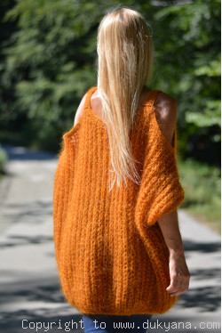Balloon summer mohair sweater with straps in pumpkin orange