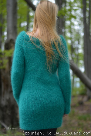Off-shoulder mohair sweater tunic in emerald green