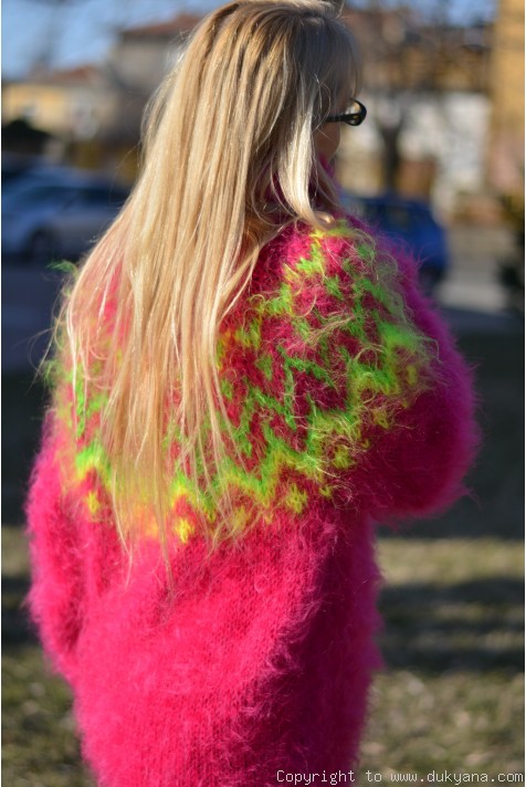 Handknit Icelandic mohair sweater in purple/I34