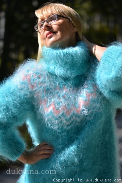 Fuzzy Icelandic T-neck mohair sweater in turquoise blue