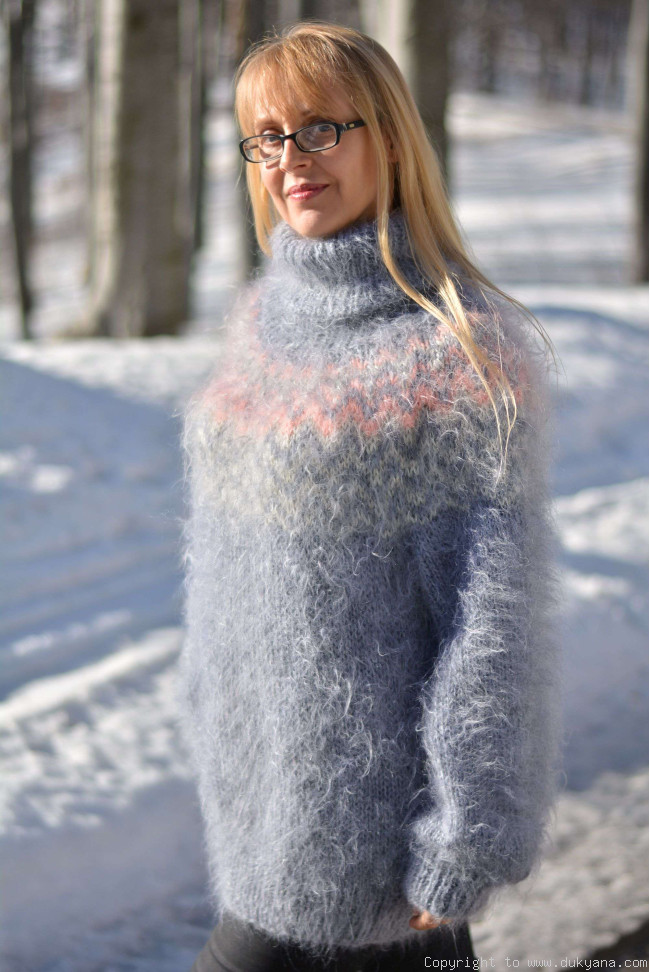 Handmade Icelandic T-neck mohair sweater/I65