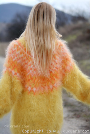 Handknit Icelandic turtleneck sweater in golden yellow Lopapeysa