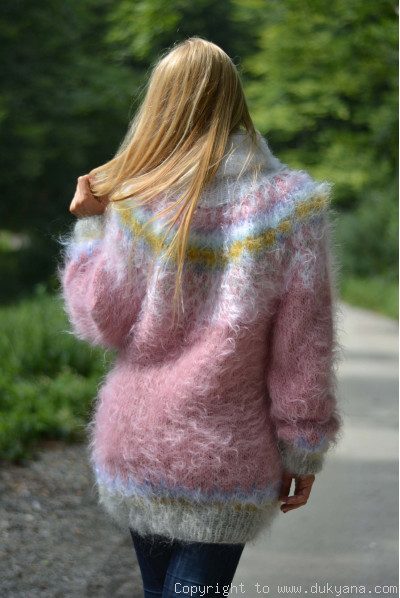 Handknit Icelandic turtleneck sweater in antique pink and gold