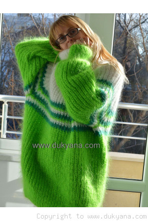 Soft mohair raglan sleeve sweater in 3 colours