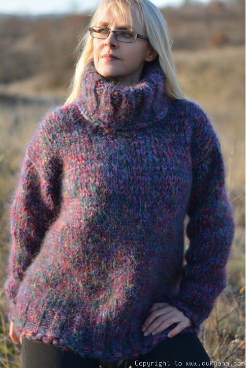 Chunky and thick mohair turtleneck sweater in purple mix