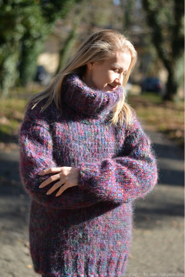Chunky mohair Tneck sweater in purple mix/T135