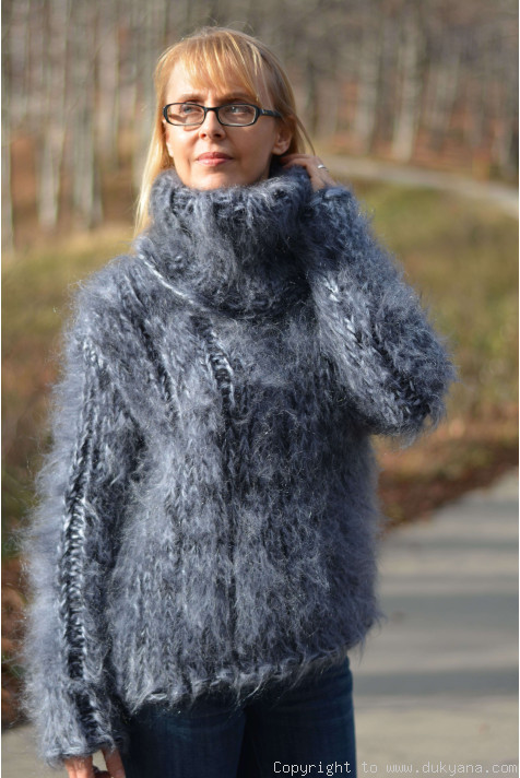 Knitted chunky sweater soft mohair Tneck pullover in gray/T80A