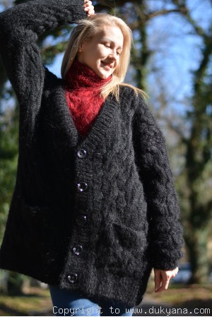 Cabled mens V-neck cardigan in black