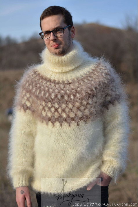 Handmade Icelandic T-neck mohair sweater/IM36