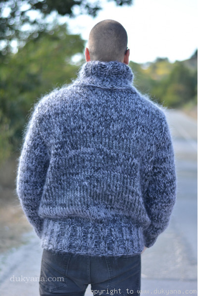 Mens thick mohair sweater in gray mix