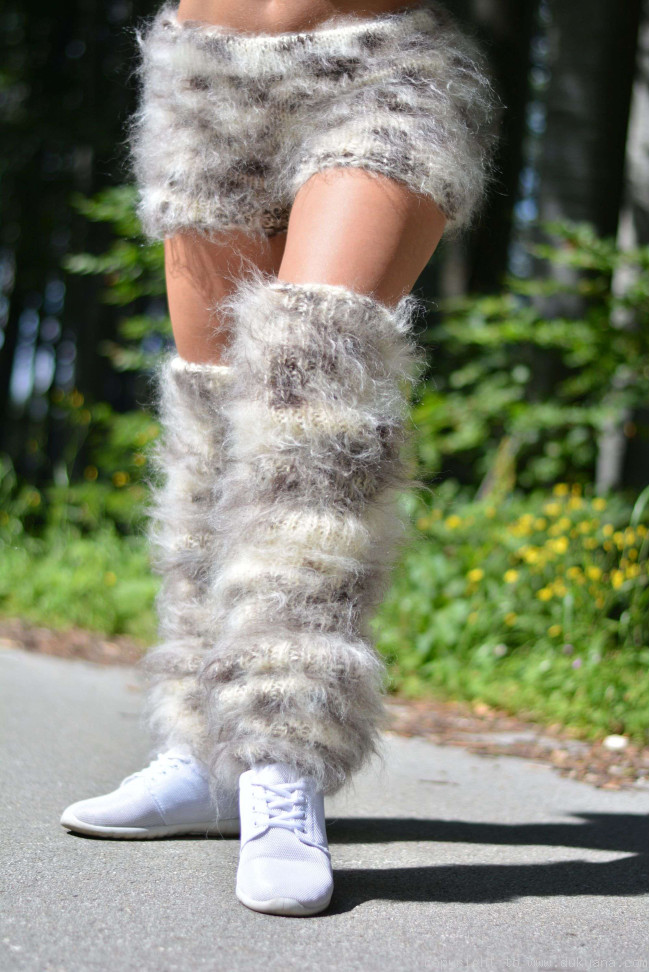 Fuzzy and soft handmade leggings/L24
