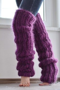 Chunky and thick huge mohair legwarmers in purple