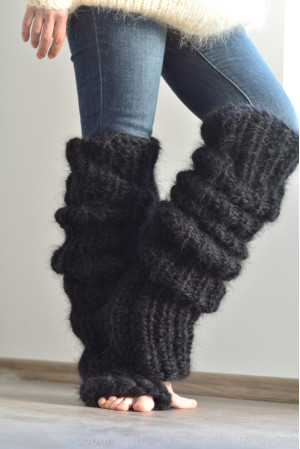 Chunky and thick huge mohair legwarmers