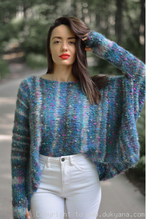 One size Boho cropped sweater in mixed colours 