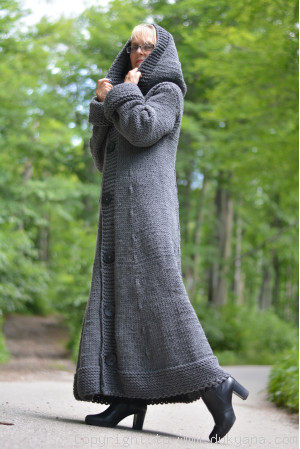 Long flared wool cardigan with a hood in gray