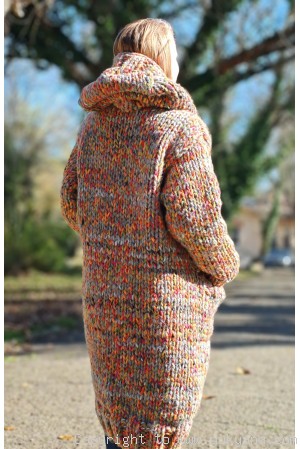 Multicolour chunky wool cardigan in warm autumn tones Multicolour chunky wool cardigan in warm autumn tones
