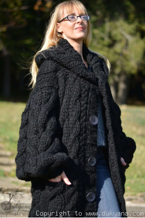 Hand knit knee-long chunky cabled wool blend unisex hooded cardigan in black