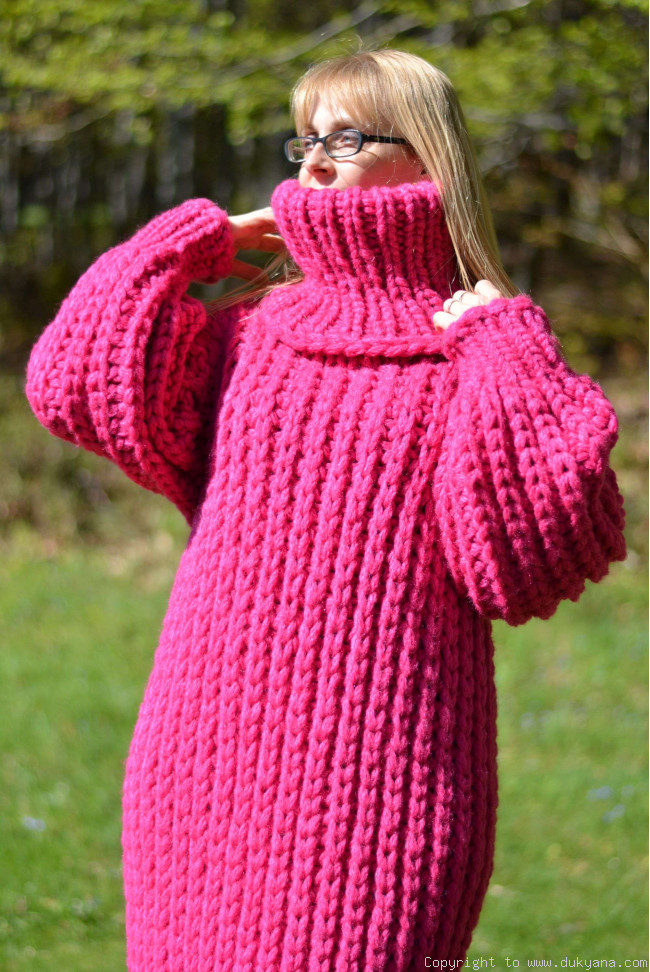 Hand knitted chunky merino blend long T-neck sweater dress in fuchsia/D8