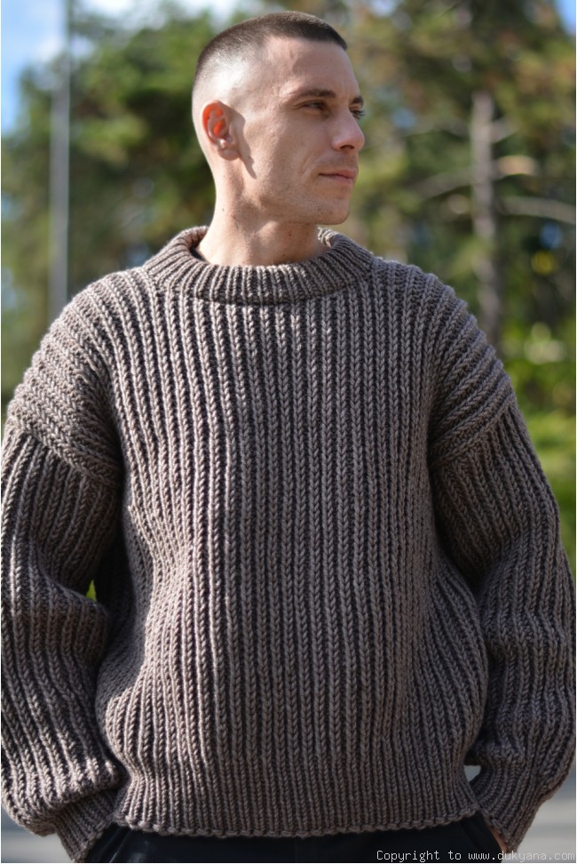 Mens crewneck fisherman sweater earthly brown/CRM15