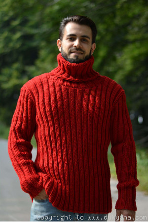 Custom colour Merino blend mens T-neck ribbed sweater 