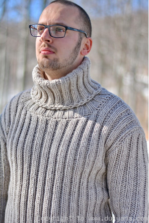 Merino blend mens T-neck ribbed sweater in oatmeal