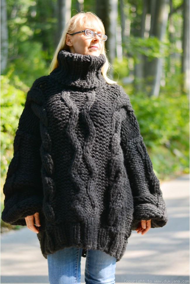 Handknit chunky unisex Turtleneck wool sweater/TM59