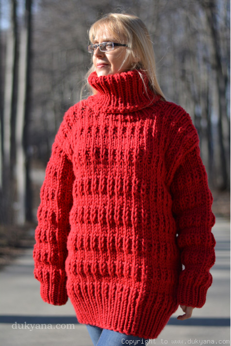 Chunky red turtleneck sweater store