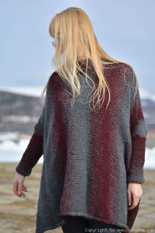 Knitted wool blend poncho in gray red mix