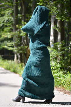 Wool tube scarf in dark green